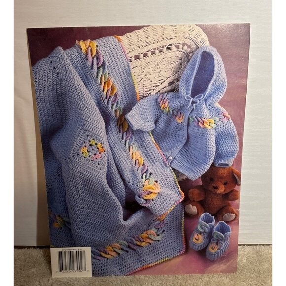 Annies Attic 1992 Baby Rings Layette Crochet Pattern Booklet - Picture 2 of 4